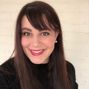 Meet your Posher, Julie